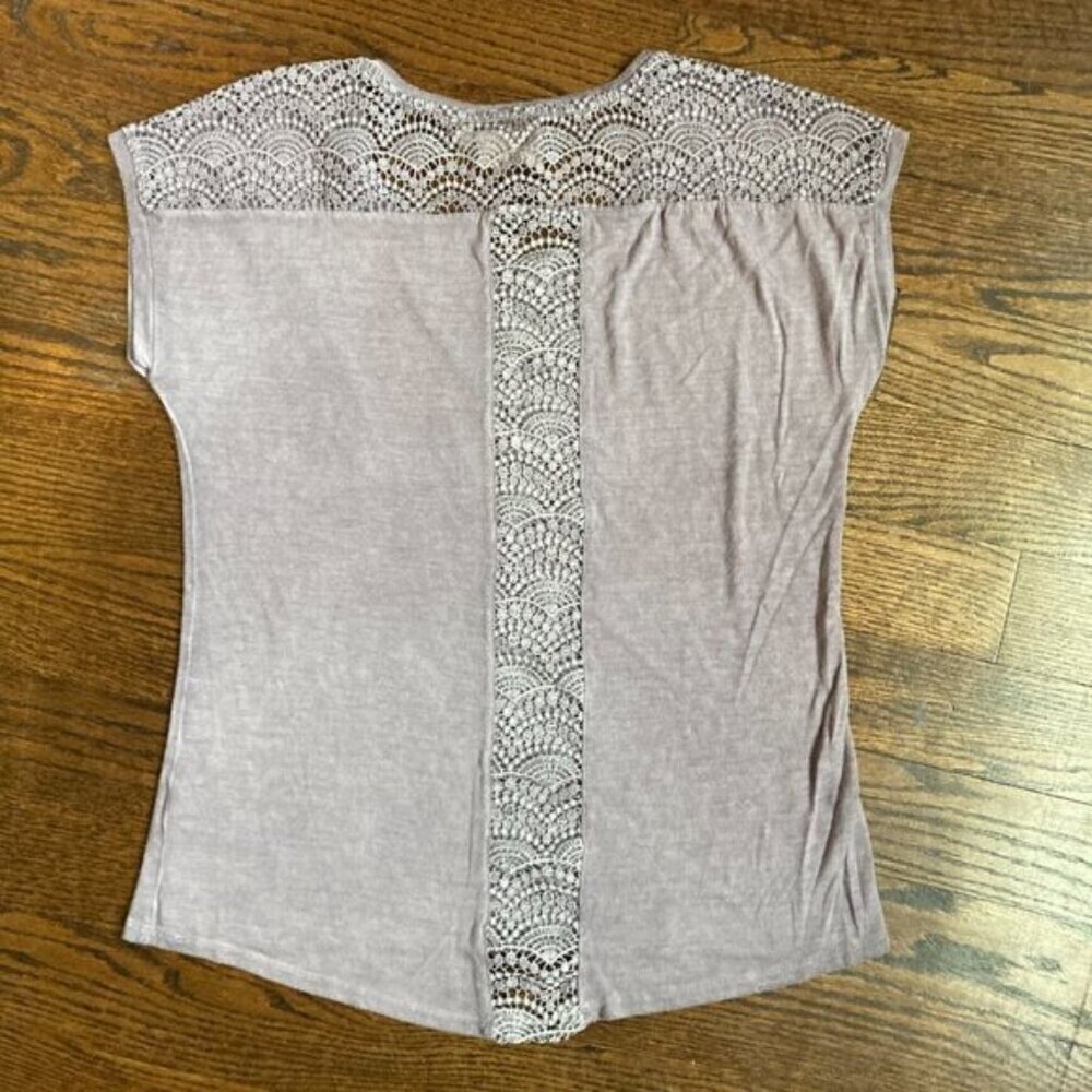 Dantelle t-shirt top with lace detail- Dusty purple Dante;;e burnout top size L